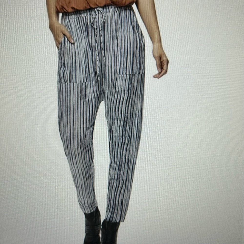 Free‎ People Harem Pants Size S/M Blue White Striped Tapered Ankle Slouchy Boho